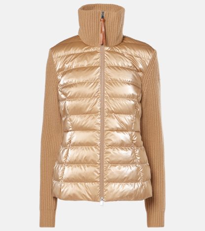 acquistare un designer Moncler Giacca in lana con pannelli in piuma d'oca di colore beige