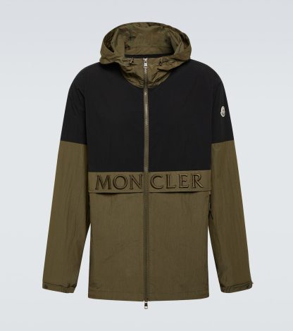 designer contraffatto Moncler Piumino grigio